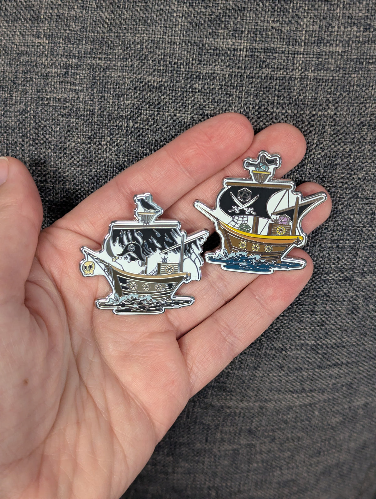 Shipwreck Dice Pin Set