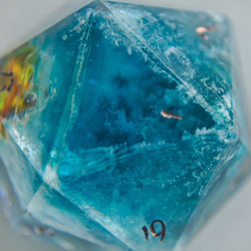 Resist & Defend - 33mm Chonk D20