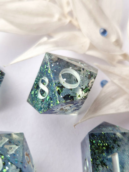 Pale Blue Dot - 7-Piece Dice Set