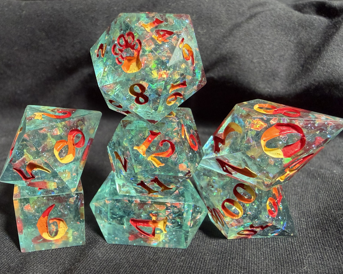 Torching Ice - 7-Piece Dice Set