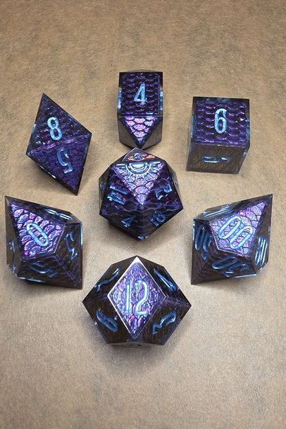 Ariadne - Dragonscale 7-Piece Dice set
