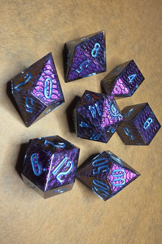 Ariadne - Dragonscale 7-Piece Dice set