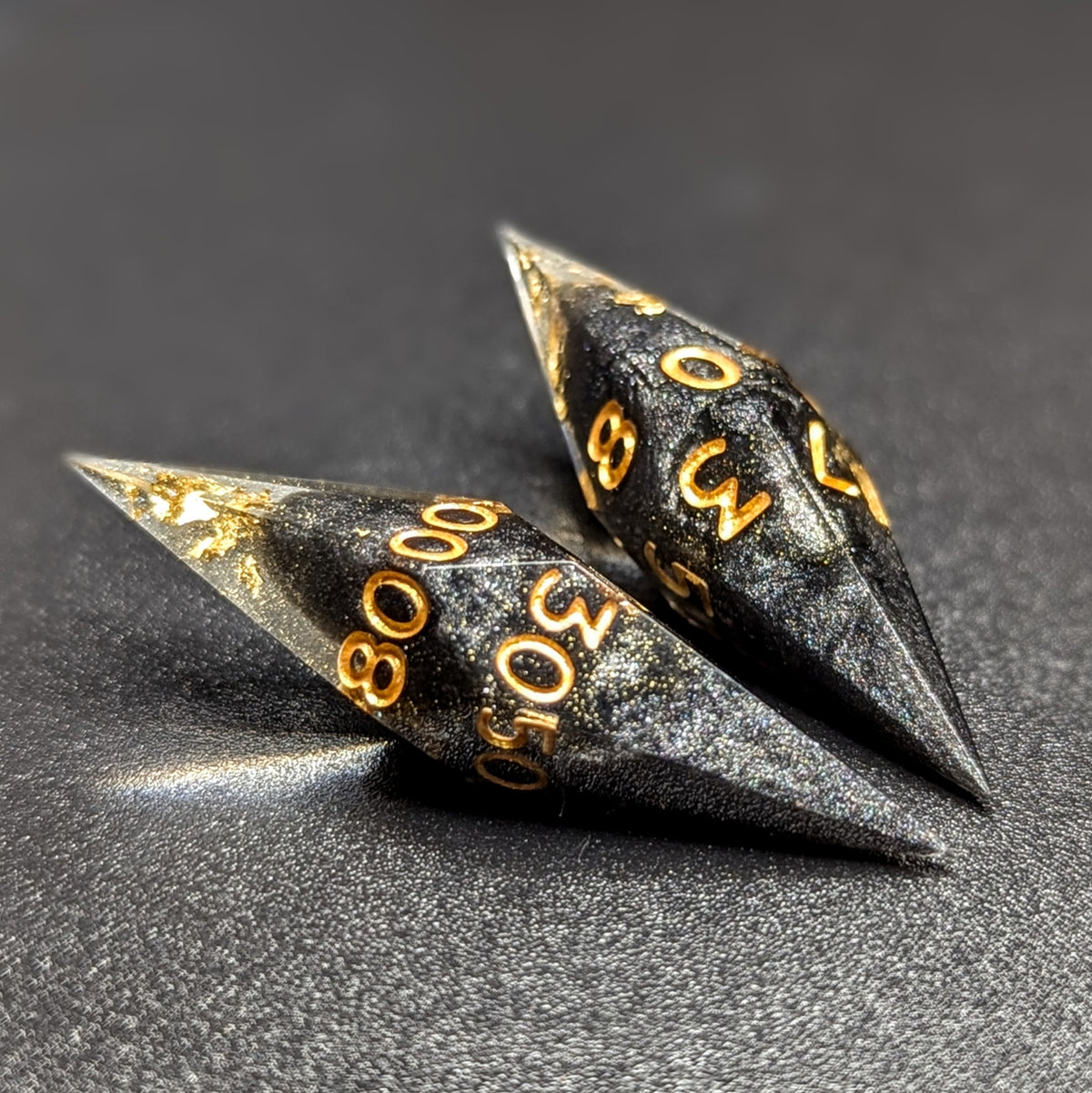 Basalt Throne - Elongated 7-Piece Dice Set