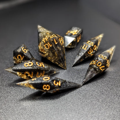 Basalt Throne - Elongated 7-Piece Dice Set
