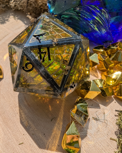 Fall of a Monarch - 35mm Chonk D20