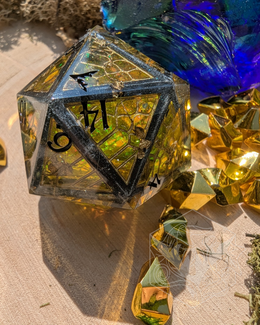 Fall of a Monarch - 35mm Chonk D20