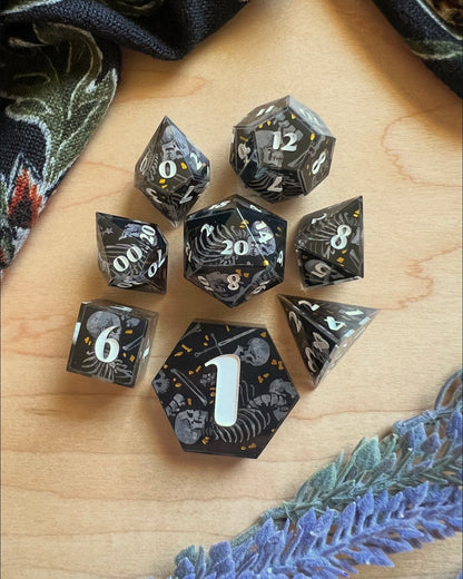 Put Hate to Rest - 8-Piece Dice Set