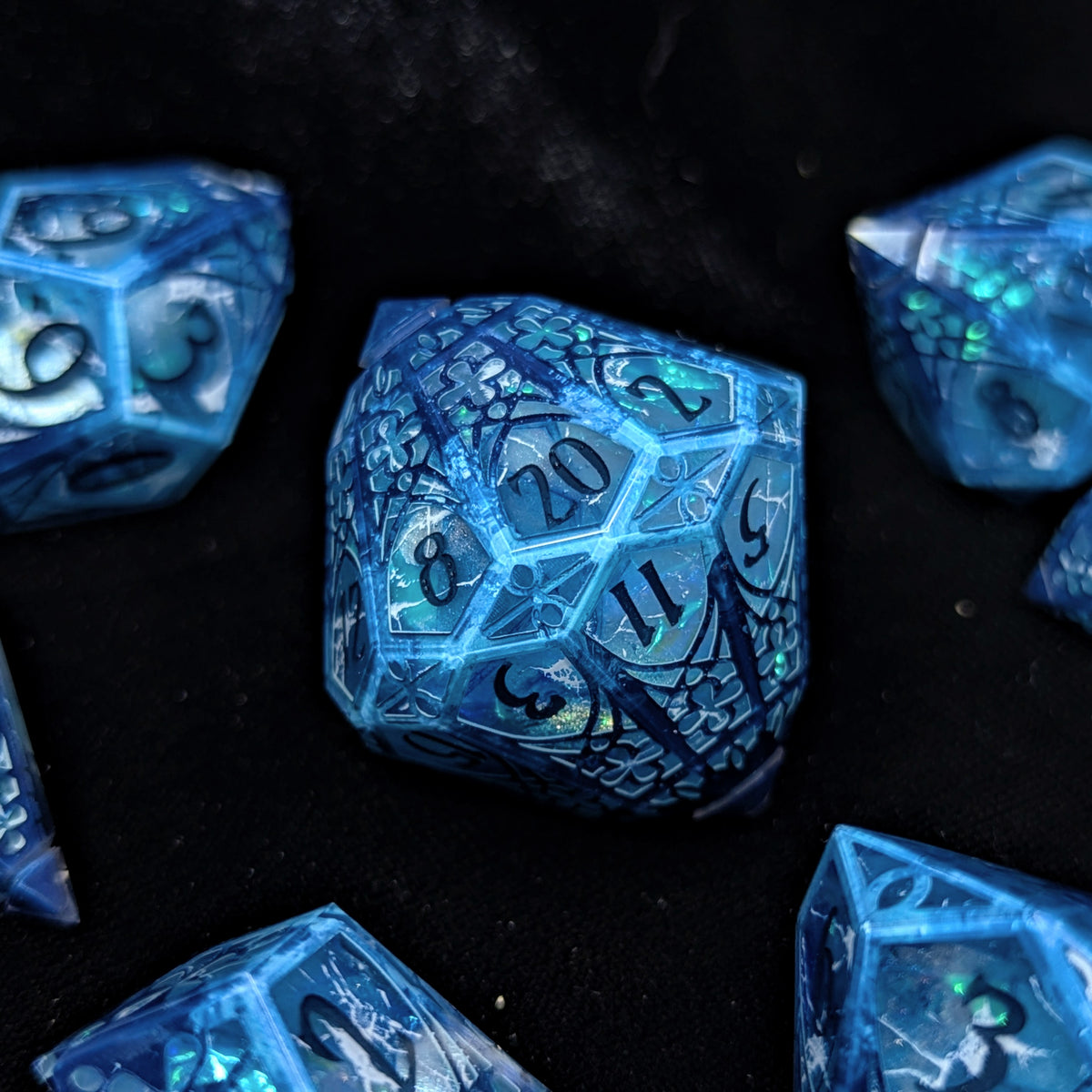 Shatter Light - 7-Piece Lantern Dice Set