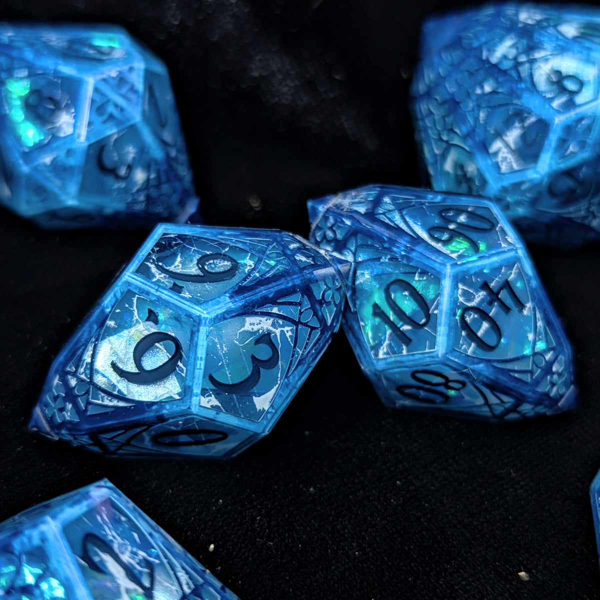 Shatter Light - 7-Piece Lantern Dice Set