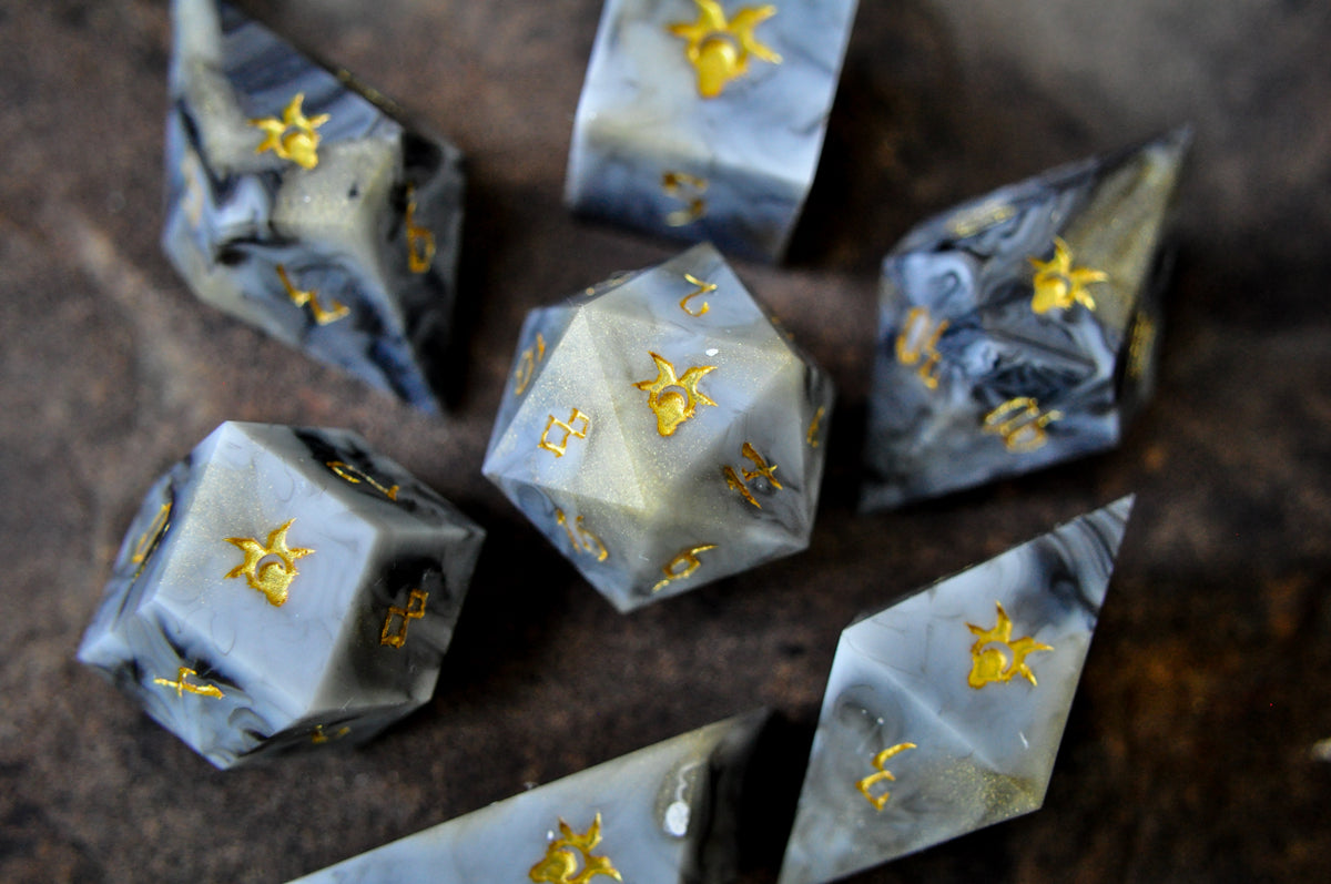 Sovereign Stone - 7-Piece Matte Dice Set