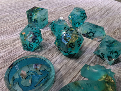 Ey, I Know a (Reflecting Pool) Guy - 8-Piece Dice Set