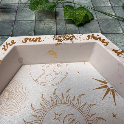 Sam's Quote - Sun Dice Tray