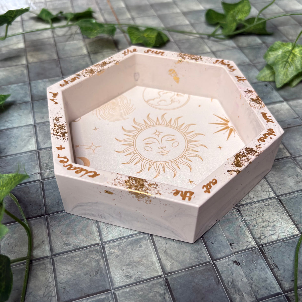 Sam's Quote - Sun Dice Tray