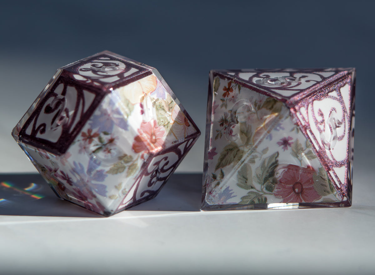 Stroll Through The Garden - 7-Piece Dice Set