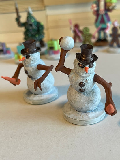 20-Piece Christmas in July Hand Painted Mini Set