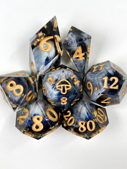 Critical Resistance - 7-Piece Dice Set