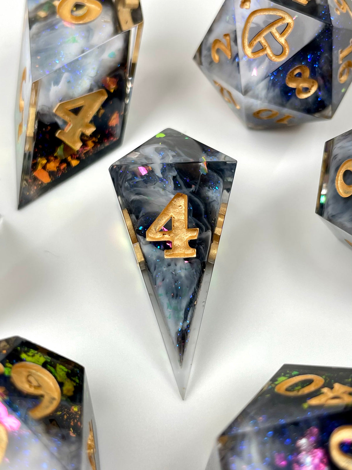 Critical Resistance - 7-Piece Dice Set