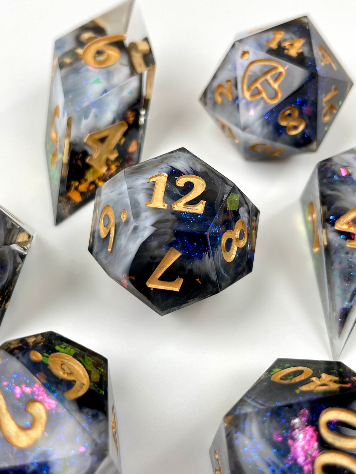 Critical Resistance - 7-Piece Dice Set
