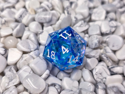 Icebreaker 7-Piece Geode Dice Set