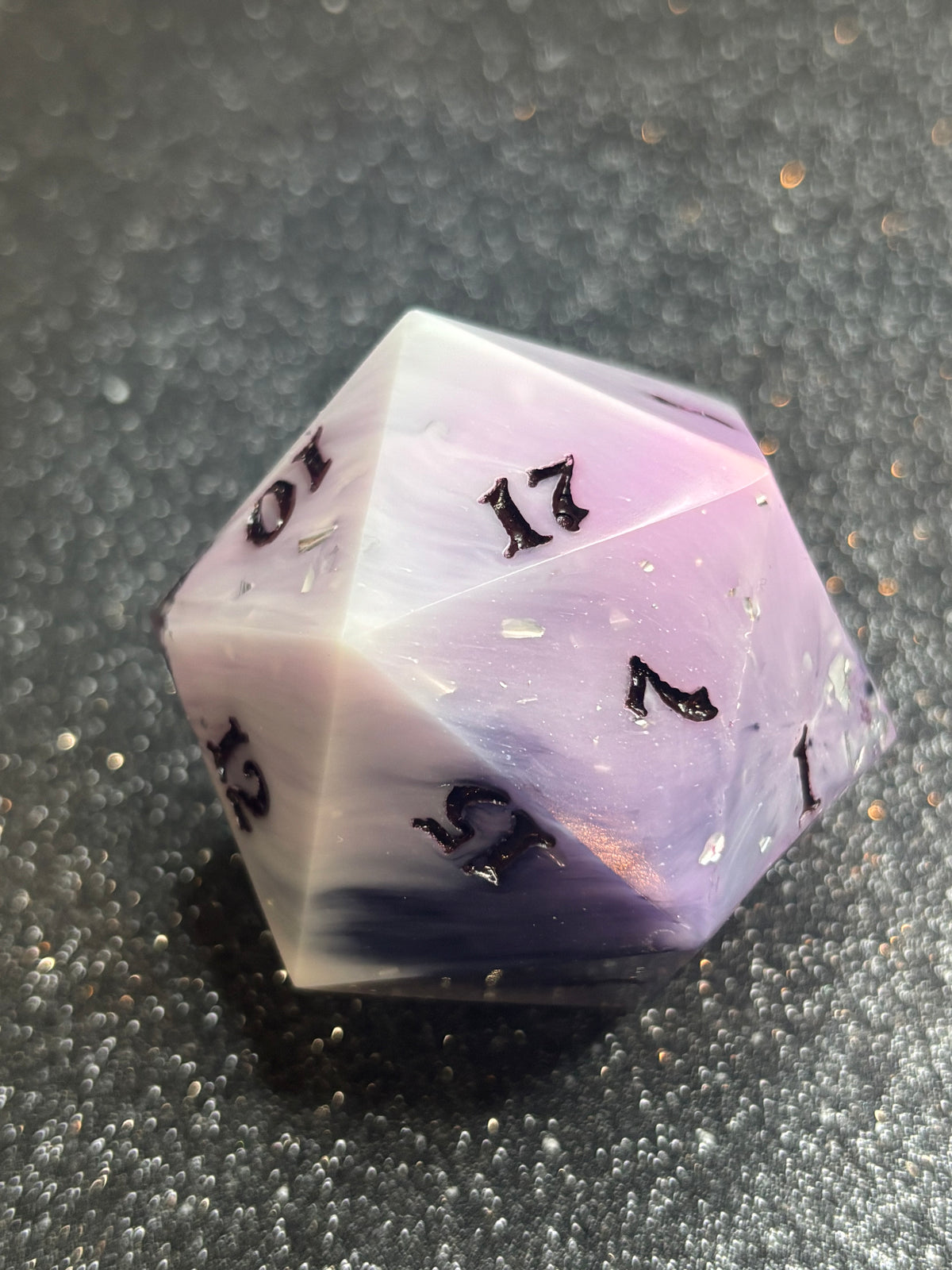 Light in the Dark - 45mm Chonk D20