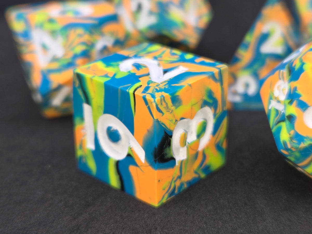 Neon Dreams - 7-Piece Dice Set