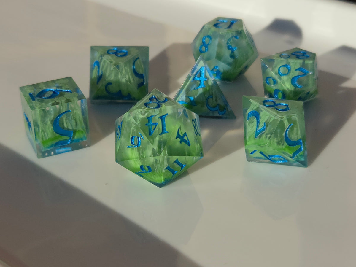 Reflections on a Pool - 7-Piece Dice Set