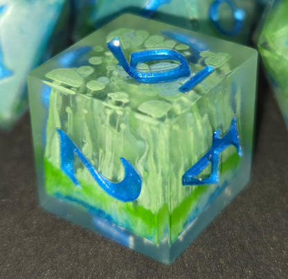 Reflections on a Pool - 7-Piece Dice Set