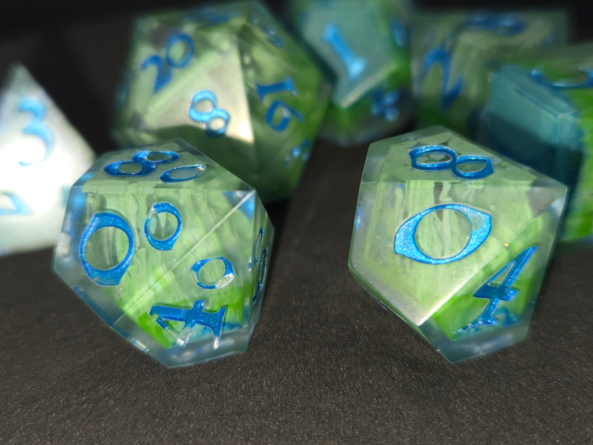 Reflections on a Pool - 7-Piece Dice Set