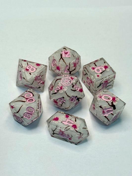 Winter Sakura - 8-Piece Dice Set