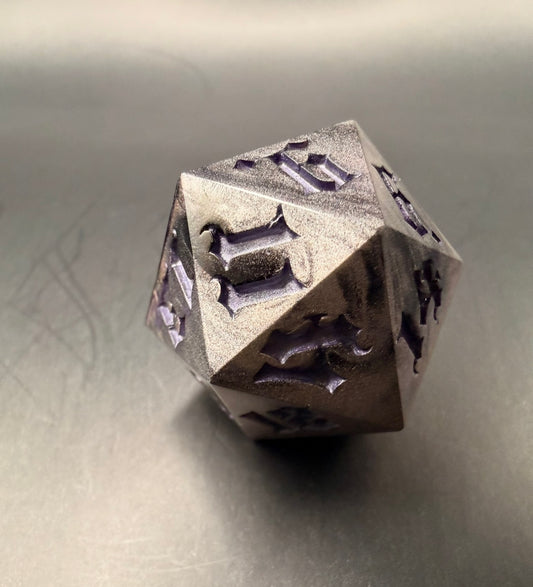 Witchy - 35mm Chonk D20