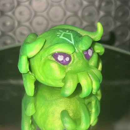 Squiggles (Cthulhu Axolotl) - Dice Guardian