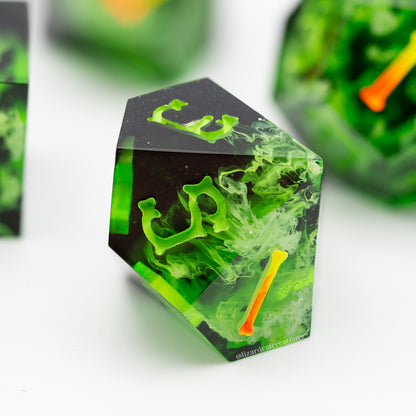 Toxicity - 8-Piece Dice Set